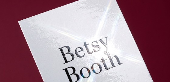 100lb Gloss Text flyer finish